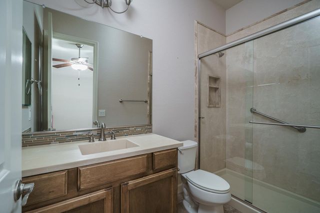 18215 W DESERT SAGE Drive, Goodyear, AZ 85338