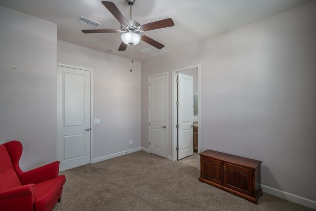 18215 W DESERT SAGE Drive, Goodyear, AZ 85338