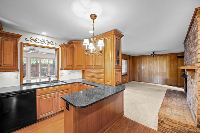 3195 Roxburg Drive, Lexington, KY 40503