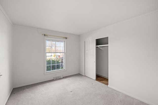 3195 Roxburg Drive, Lexington, KY 40503