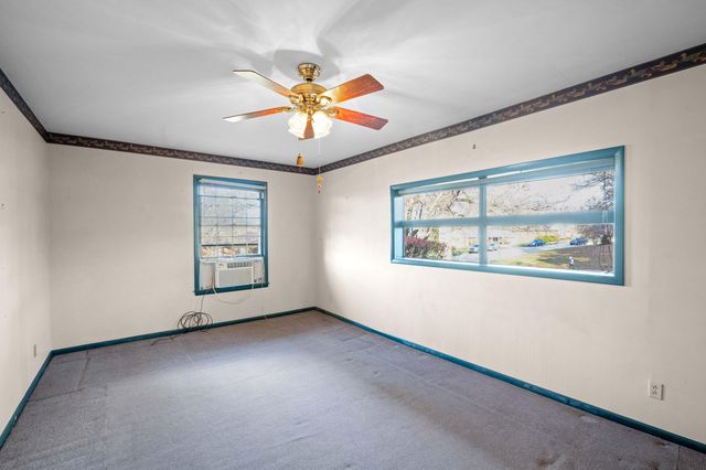 3195 Roxburg Drive, Lexington, KY 40503