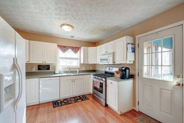 472 Eagle Mountain Drive W, Ellijay, GA 30540
