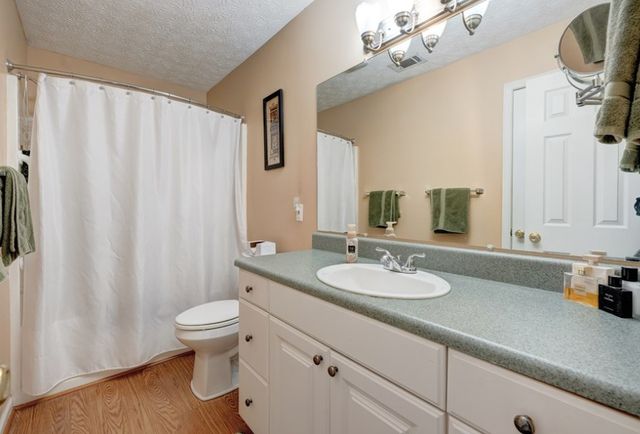 472 Eagle Mountain Drive W, Ellijay, GA 30540