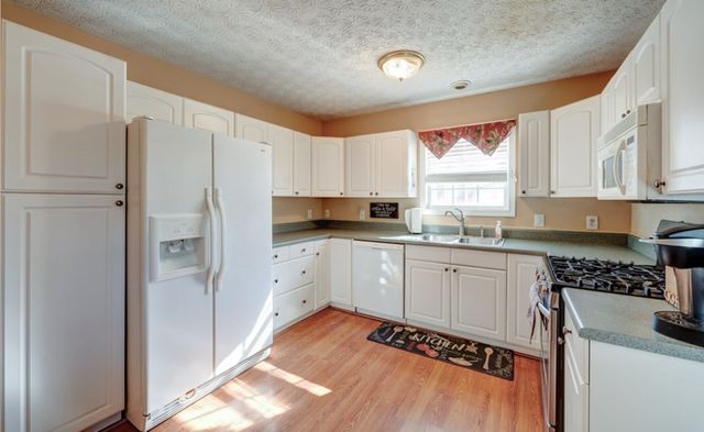 472 Eagle Mountain Drive W, Ellijay, GA 30540