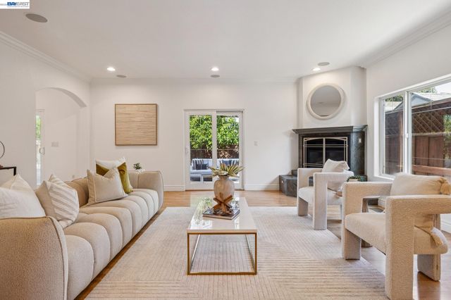 3172 Riviera Way, San Ramon, CA 94583