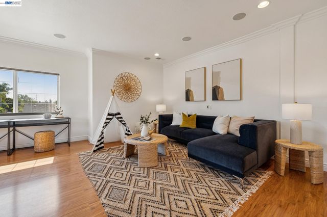 3172 Riviera Way, San Ramon, CA 94583