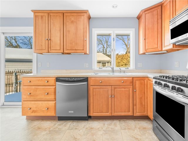 99 Stella Drive, North Providence, RI 02911