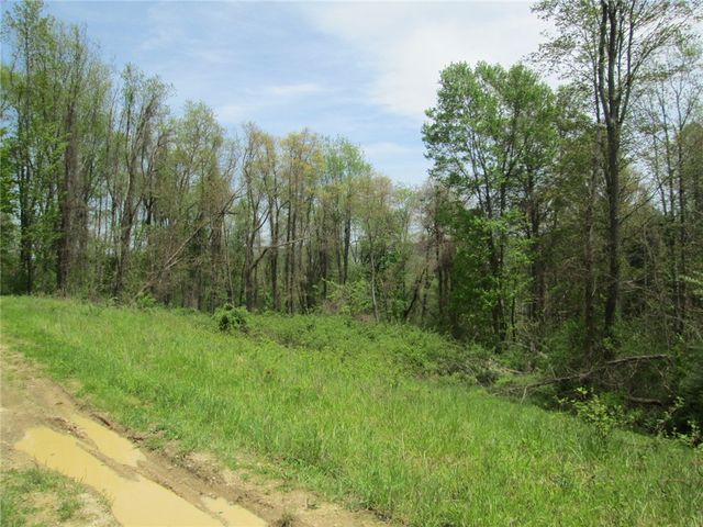 217 Briar Hill Rd, East Franklin Twp, PA 16201