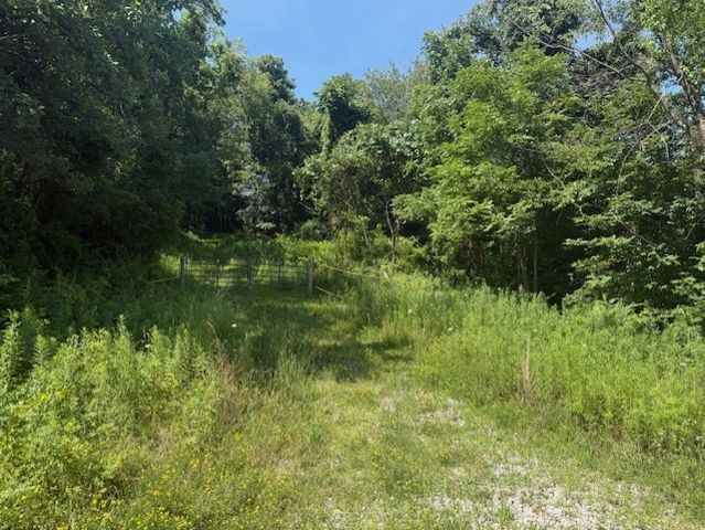 217 Briar Hill Rd, East Franklin Twp, PA 16201