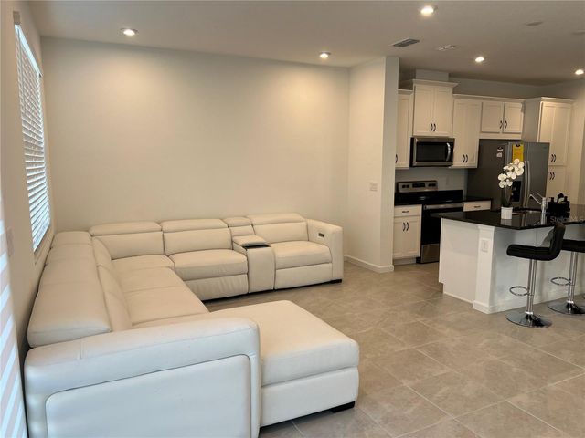 9055 BEACH TEA WAY, Kissimmee, FL 34747