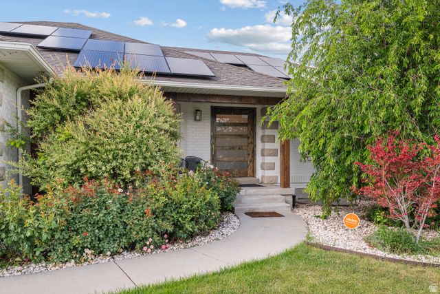 1366 W PALMER LN, South Jordan, UT 84095