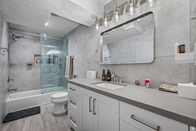 1366 W PALMER LN, South Jordan, UT 84095