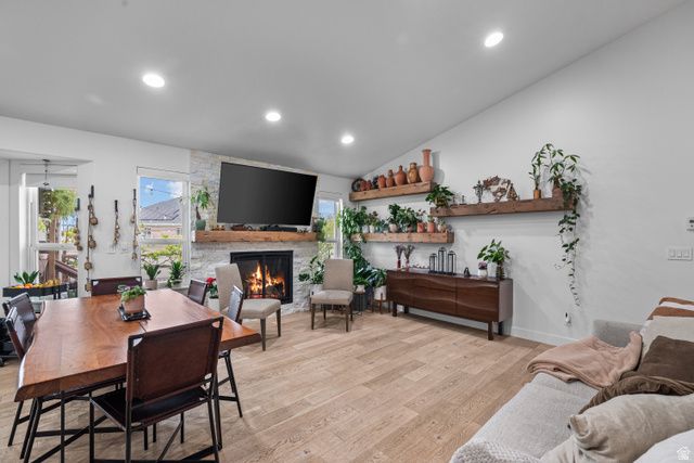 1366 W PALMER LN, South Jordan, UT 84095