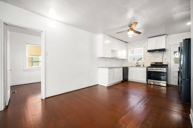 1202 Barkdull Street, Houston, TX 77006