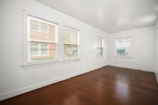 1202 Barkdull Street, Houston, TX 77006