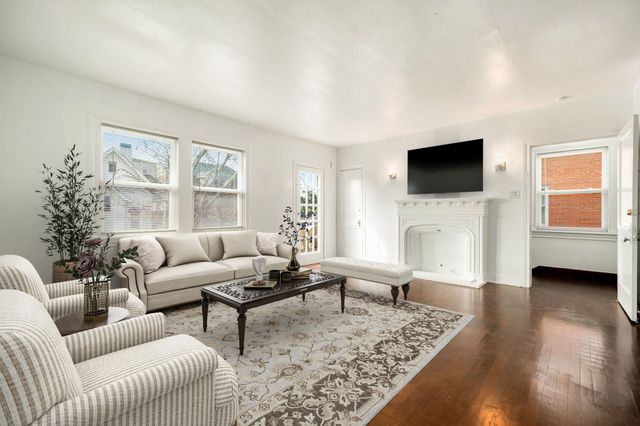 1202 Barkdull Street, Houston, TX 77006