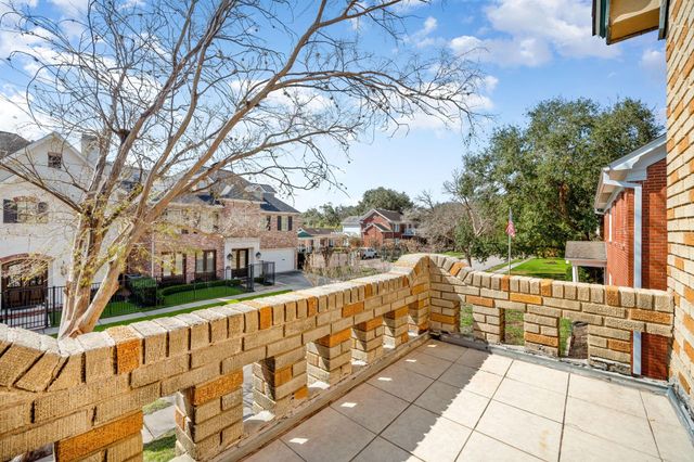 1202 Barkdull Street, Houston, TX 77006