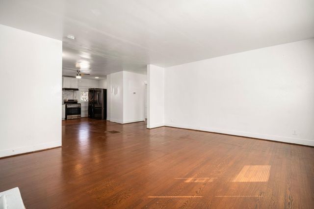 1202 Barkdull Street, Houston, TX 77006
