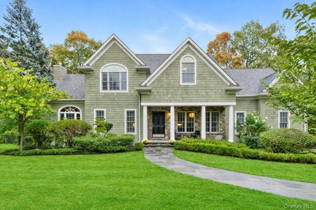 2 Red Oak Trail, Cortlandt Manor, NY 10567