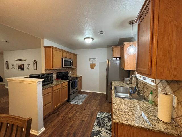 6 Hart Lane, Bella Vista, AR 72714