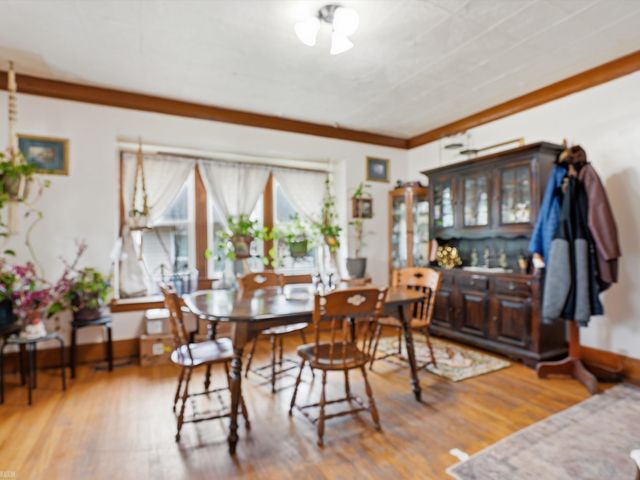 22454 Pleasant Avenue, Eastpointe, MI 48021