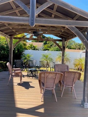 2701 4TH AVENUE N, St Petersburg, FL 33713