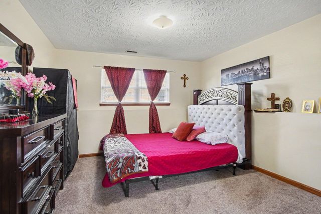 282 Fairway Drive, Dry Ridge, KY 41035