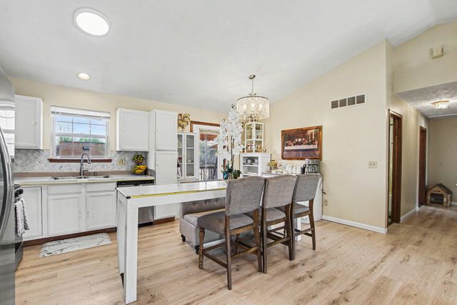 282 Fairway Drive, Dry Ridge, KY 41035