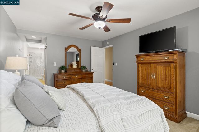 2095 Robb Rd, Walnut Creek, CA 94596