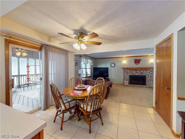 511 Picadilly Circle, Akron, OH 44319