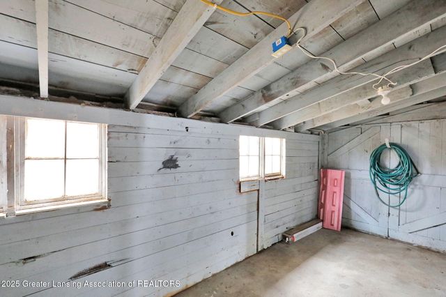 305 W Shepherd Street, Charlotte, MI 48813