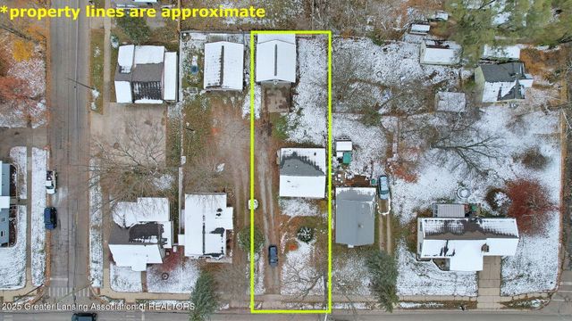 305 W Shepherd Street, Charlotte, MI 48813