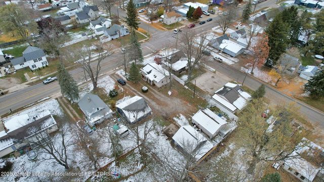 305 W Shepherd Street, Charlotte, MI 48813