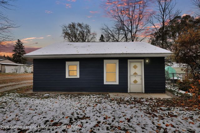 305 W Shepherd Street, Charlotte, MI 48813