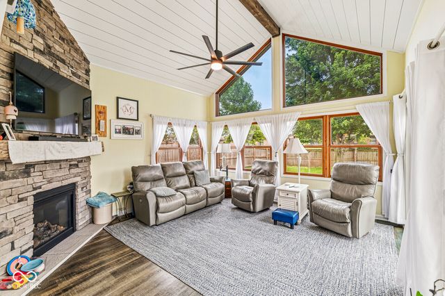 3108 Ash Way, Lapel, IN 46051