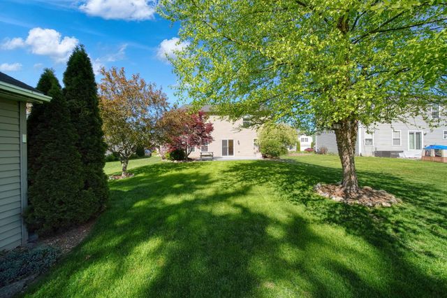 900 Prairie Lane, Milan, MI 48160