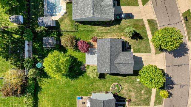 900 Prairie Lane, Milan, MI 48160