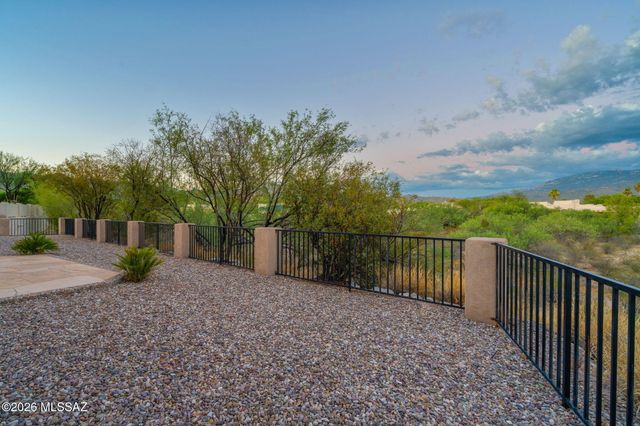 2460 N Cavalry Trail, Tucson, AZ 85749