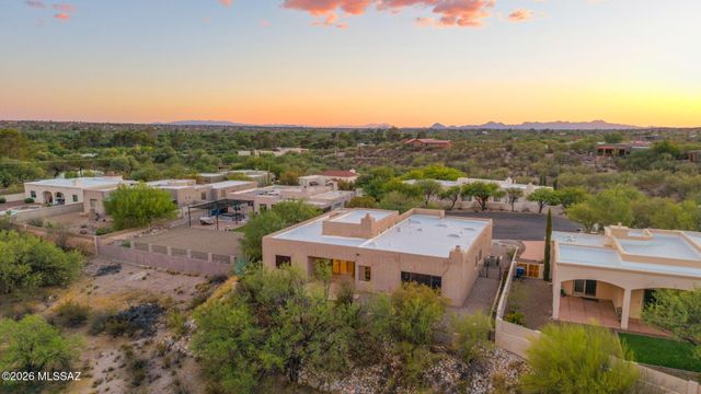 2460 N Cavalry Trail, Tucson, AZ 85749