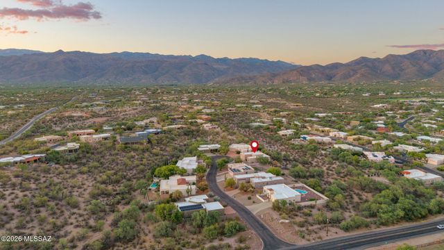 2460 N Cavalry Trail, Tucson, AZ 85749