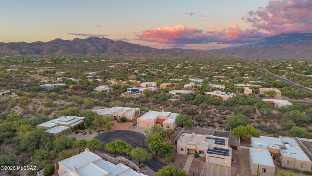 2460 N Cavalry Trail, Tucson, AZ 85749