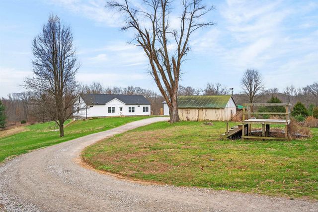 7408 N Tree Farm Road, Solsberry, IN 47459