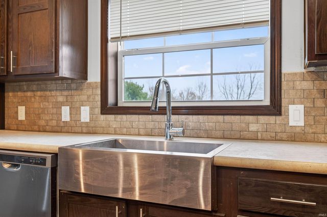 7408 N Tree Farm Road, Solsberry, IN 47459