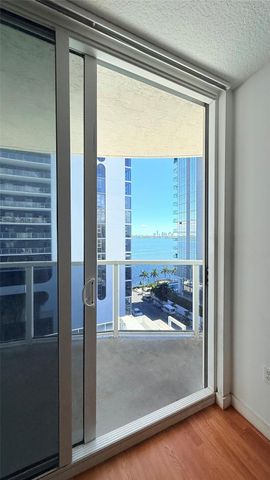 601 NE 23rd St 902, Miami, FL 33137