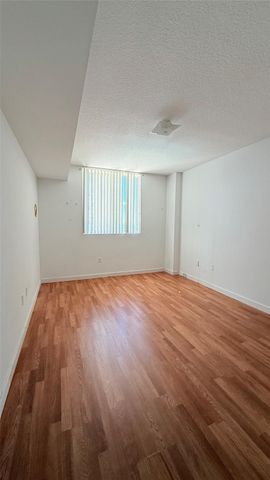 601 NE 23rd St 902, Miami, FL 33137