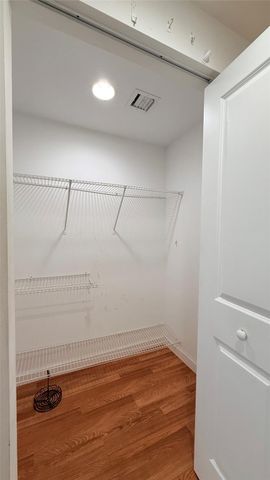 601 NE 23rd St 902, Miami, FL 33137