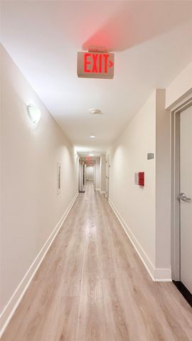 601 NE 23rd St 902, Miami, FL 33137