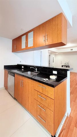 601 NE 23rd St 902, Miami, FL 33137