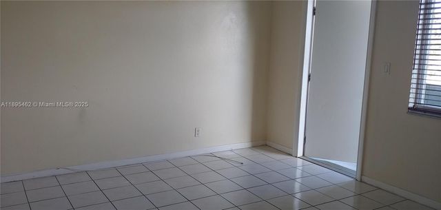 1400 NE 54th St 206, Fort Lauderdale, FL 33334