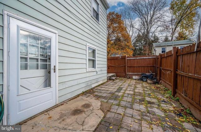3019 KUTZTOWN RD, Reading, PA 19605